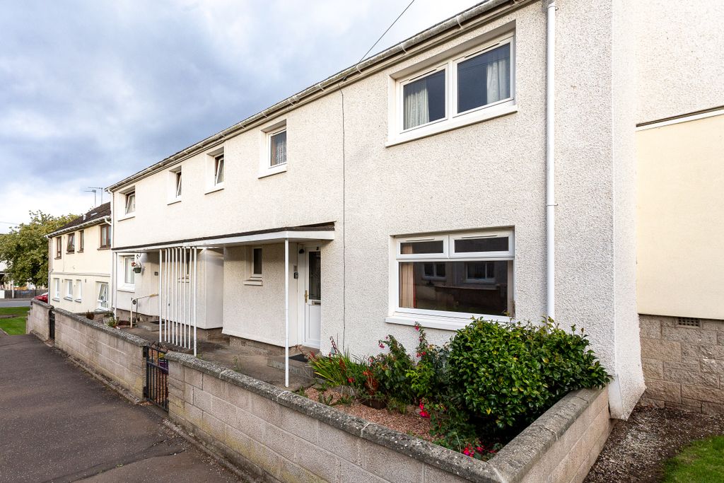 Property photo 1 of 29