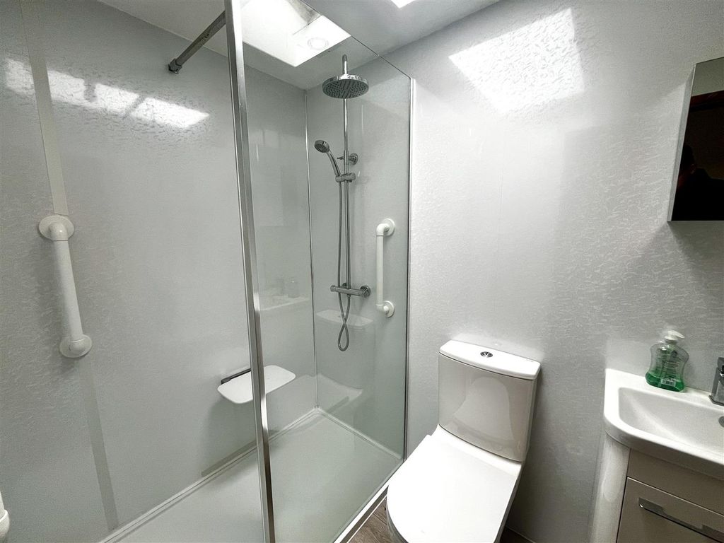 Additional image 6 of 2 bed flat for saleCoalway Road, Coalway, Coleford GL16