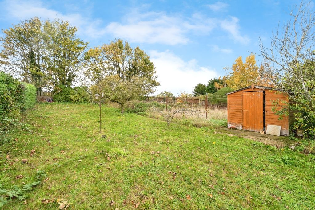 Property photo 3 of 17 Photo