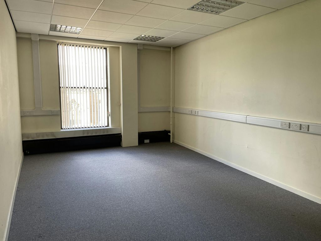 Property photo 3 of 6 Img_7594.Jpg