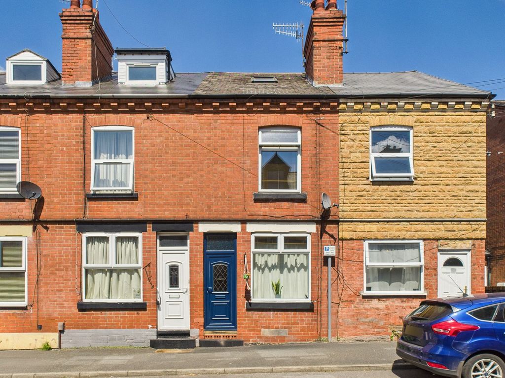 Property photo 1 of 9 Front