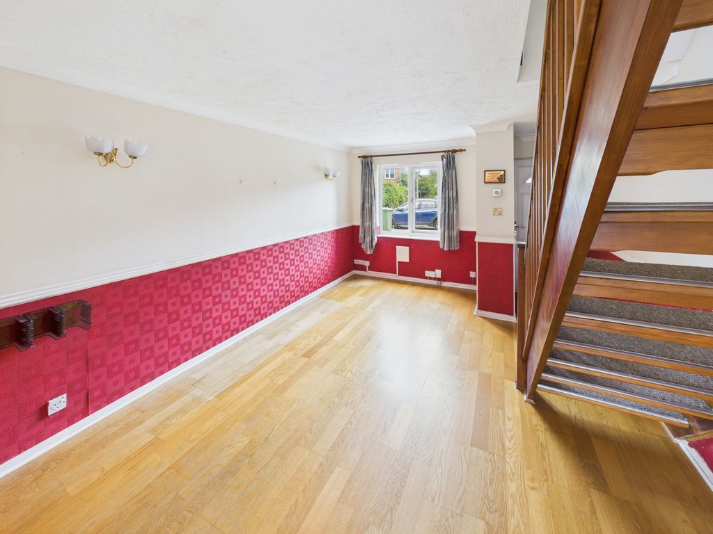 Property photo 2 of 8 Gallery