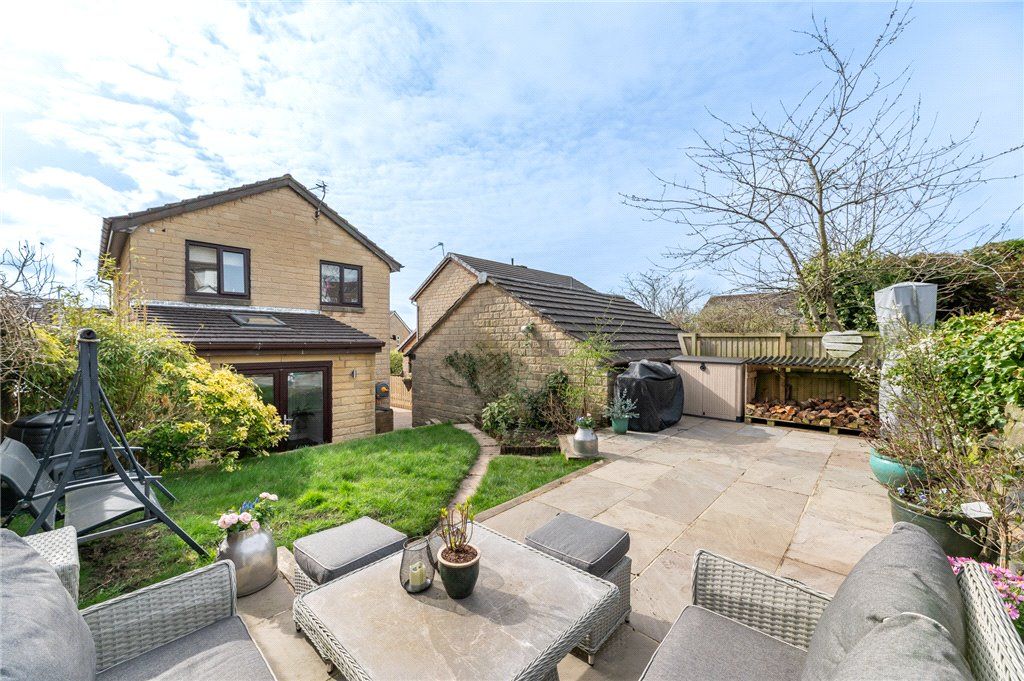 Property photo 2 of 27 Garden