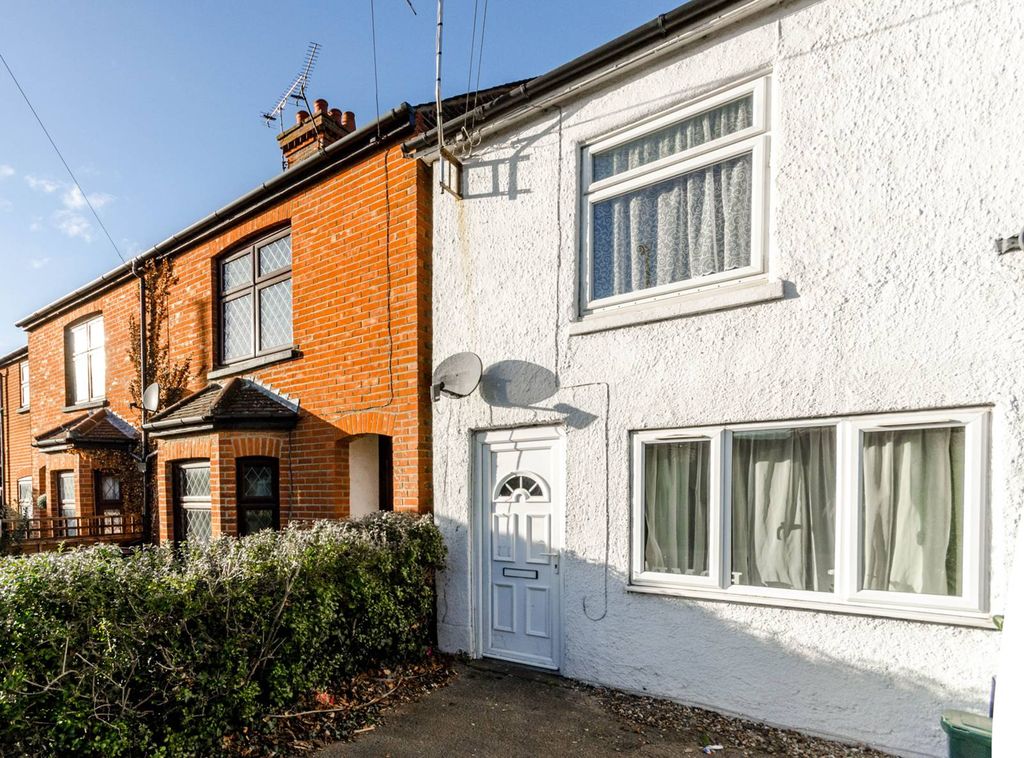 Property photo 2 of 9