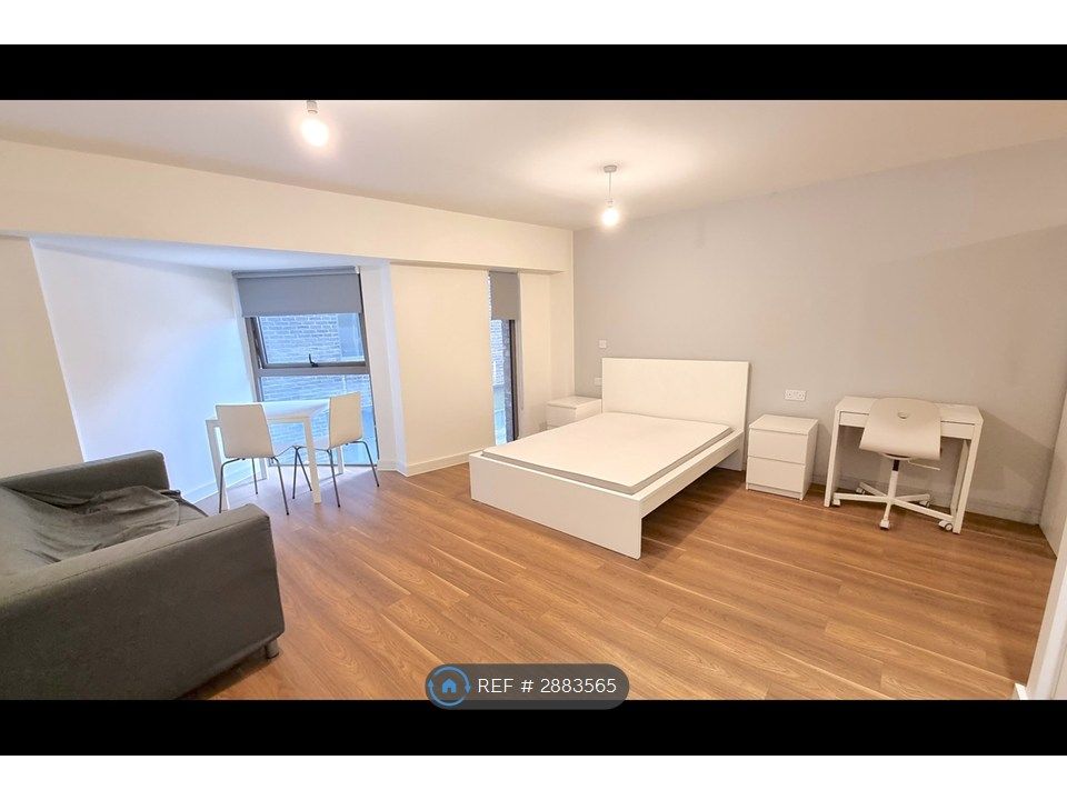 Property photo 1 of 13 Studio Area