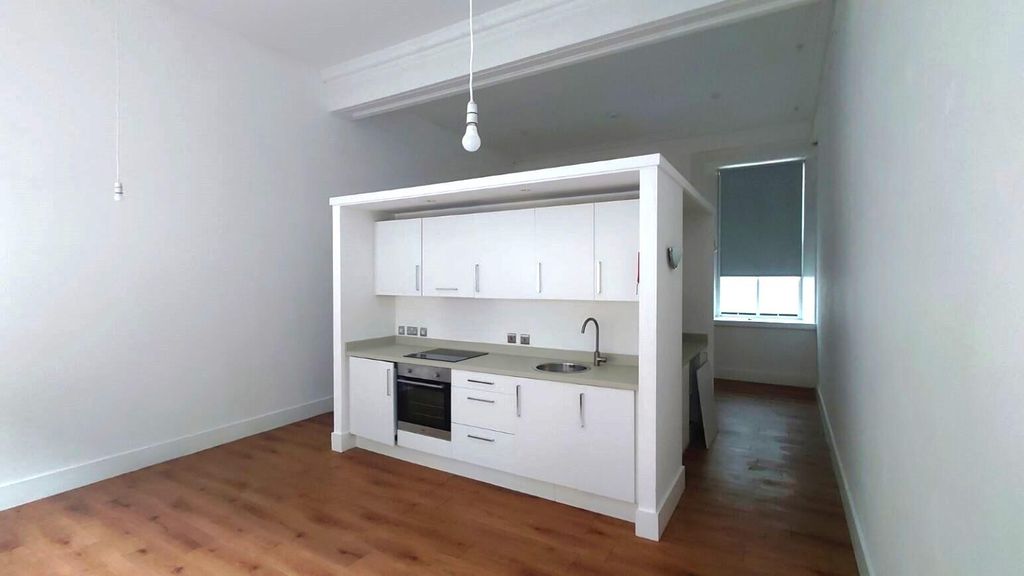 Property photo 2 of 9 Thumbnail (1).Jpg