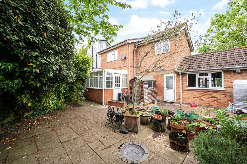 Property photo 3 of 13 Picture No. 12