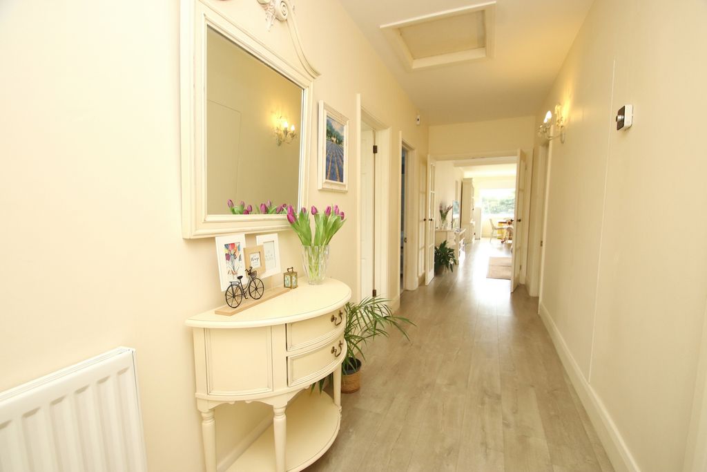 Property photo 2 of 15 Photo 15