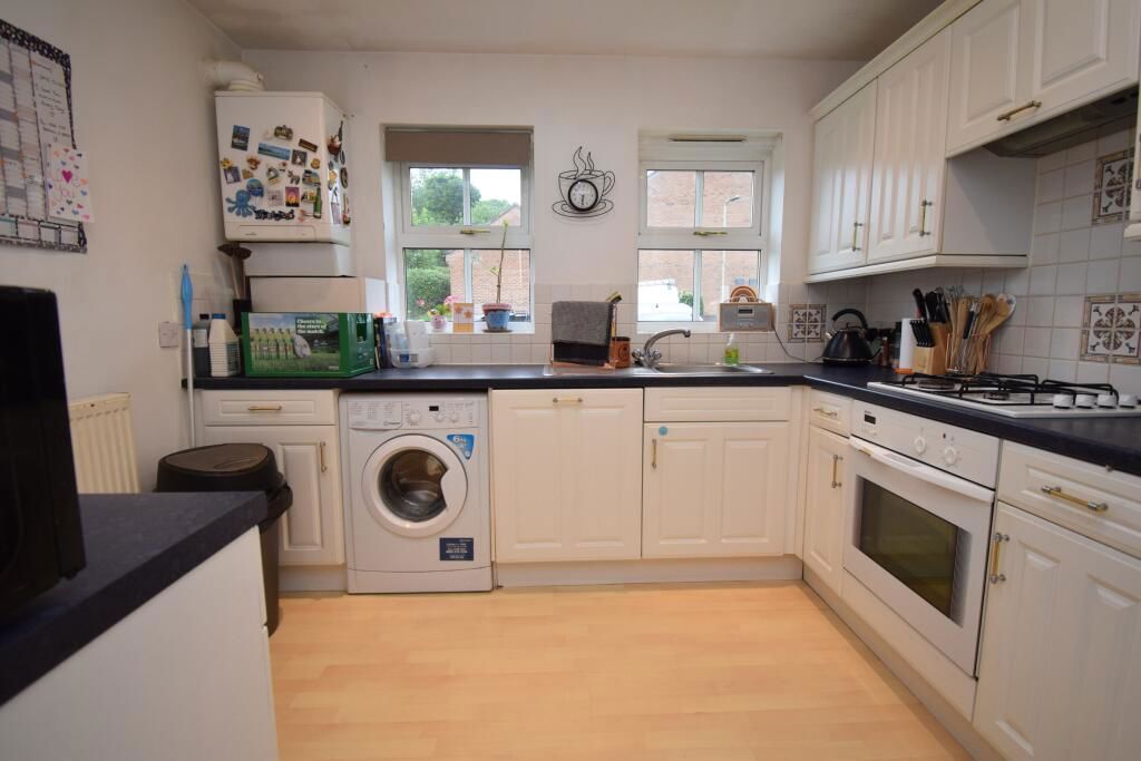 Property photo 2 of 6
