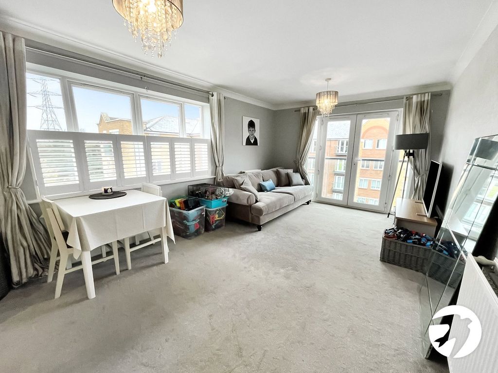 Property photo 2 of 9 Picture No. 16