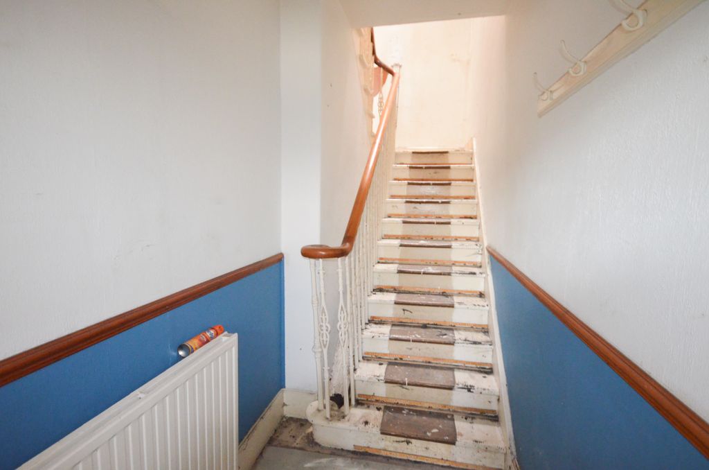 Additional image 4 of 2 bed flat for saleKenneth Street, Stornoway HS1