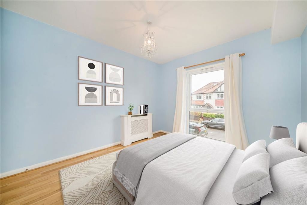 Property photo 3 of 4