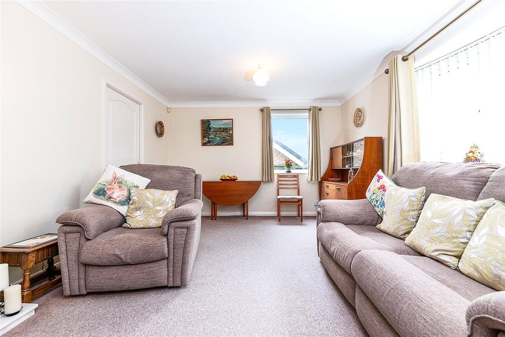 Property photo 2 of 31 Picture No. 20