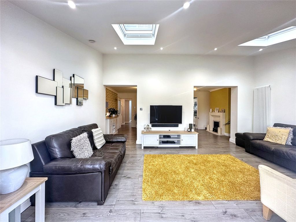 Property photo 1 of 18 Picture No. 20