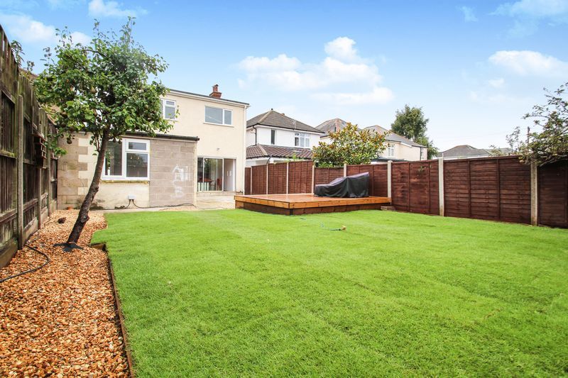 Property photo 1 of 18 Photo 10