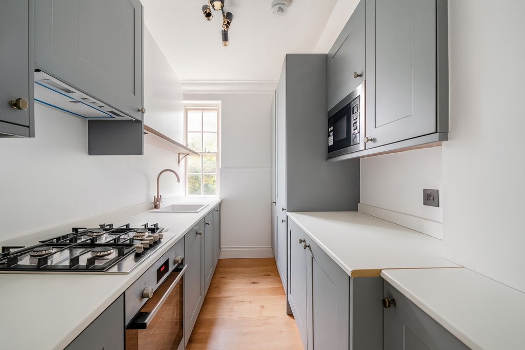 Property photo 3 of 9 Picture No. 20