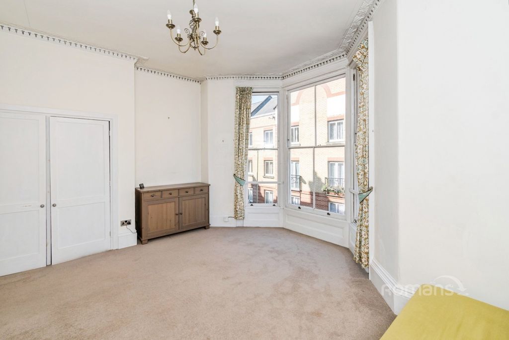 Property photo 3 of 7 Pbox-Img.Jpg