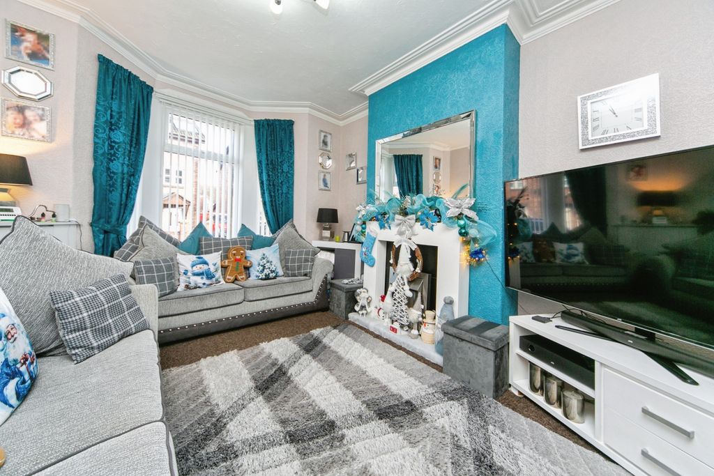 Property photo 3 of 15