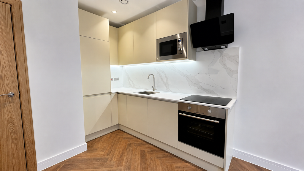 Property photo 1 of 5 Flat 1 Kitchen