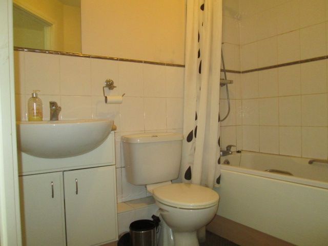 Property photo 2 of 6 Images