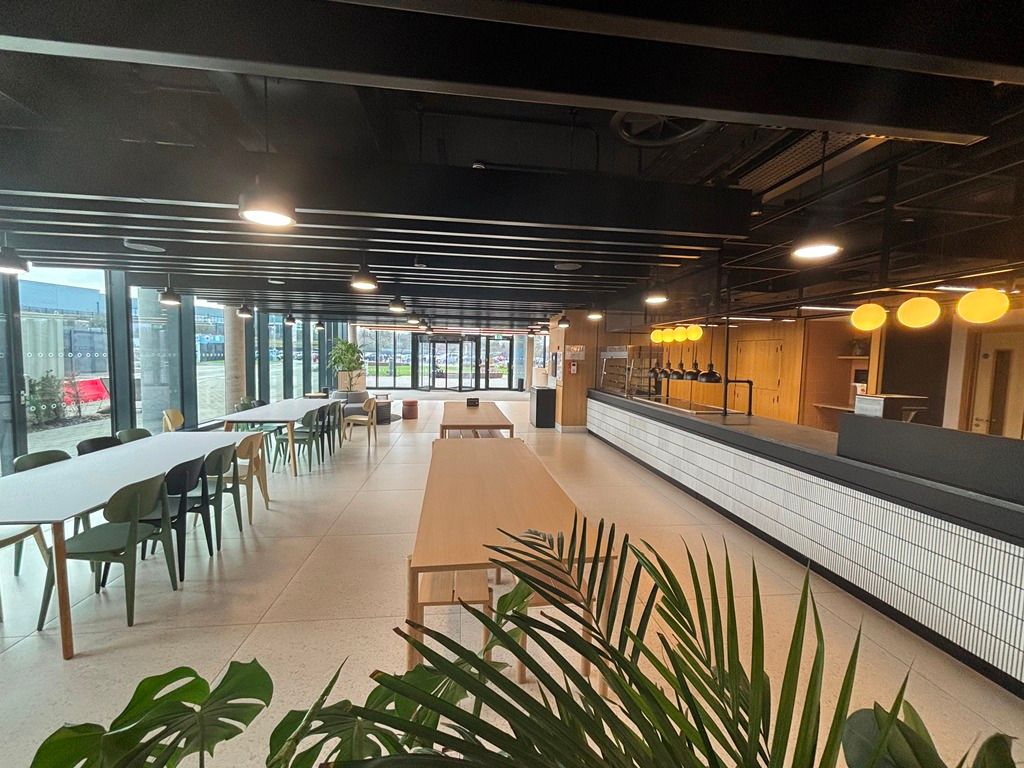 Property photo 1 of 5