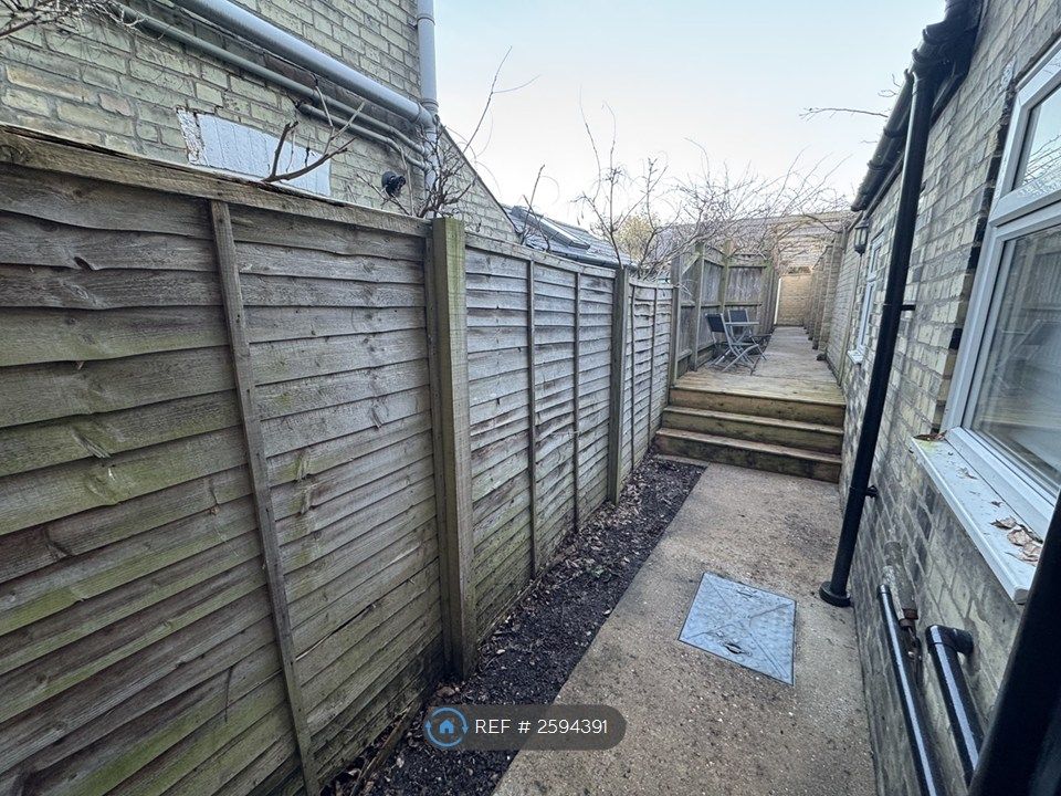 Property photo 2 of 7 Patio
