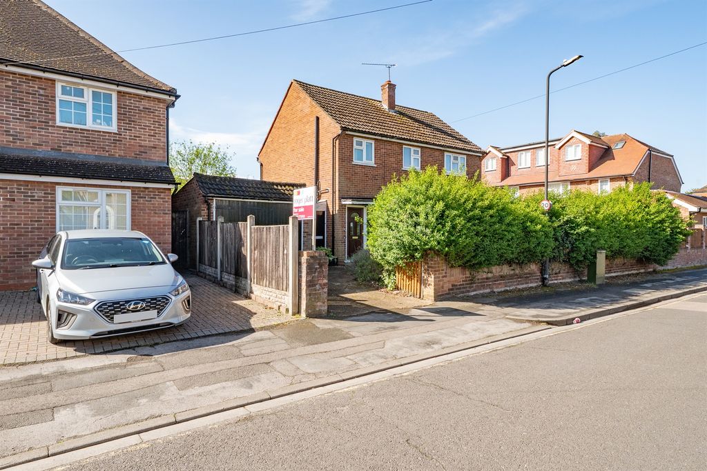 Property photo 1 of 12