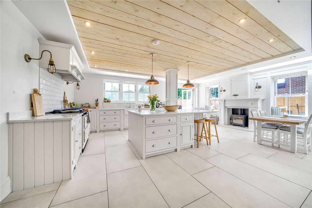 Property photo 2 of 48 Open Plan Kitchen