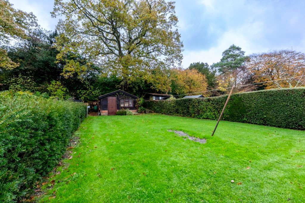 Property photo 2 of 21 Photo 16