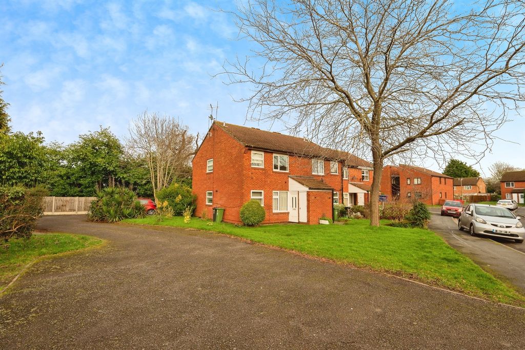 Property photo 1 of 7 Exterior