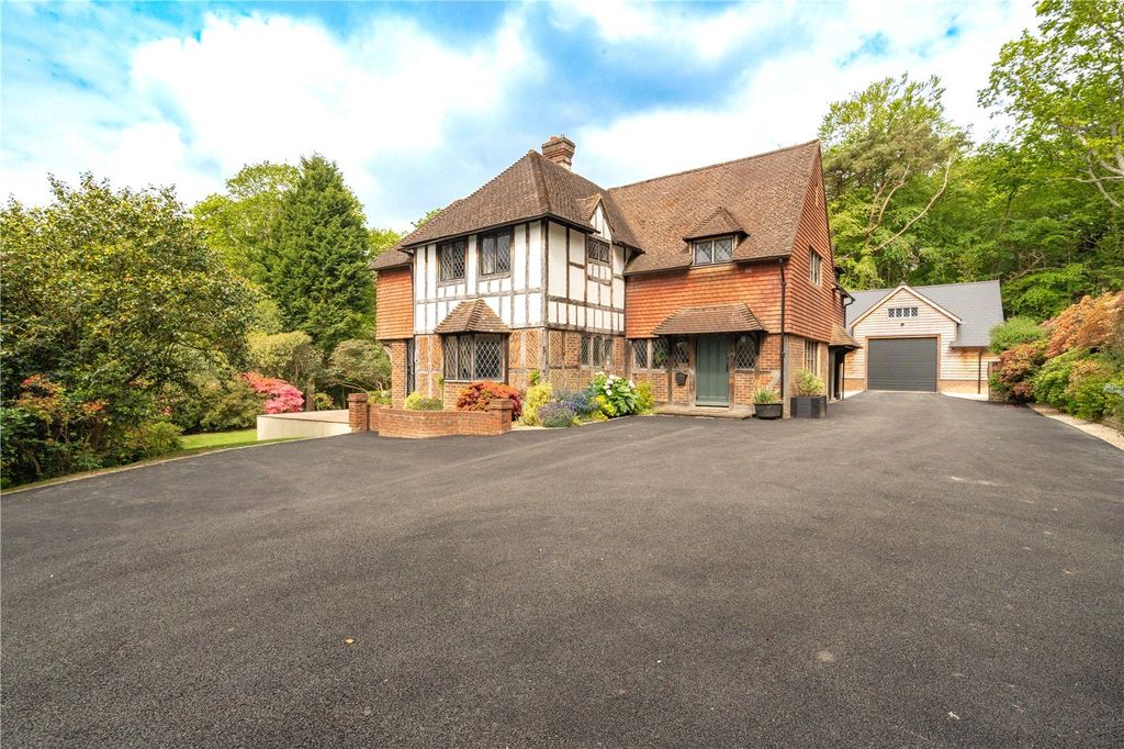 Property photo 1 of 42 Picture No. 08