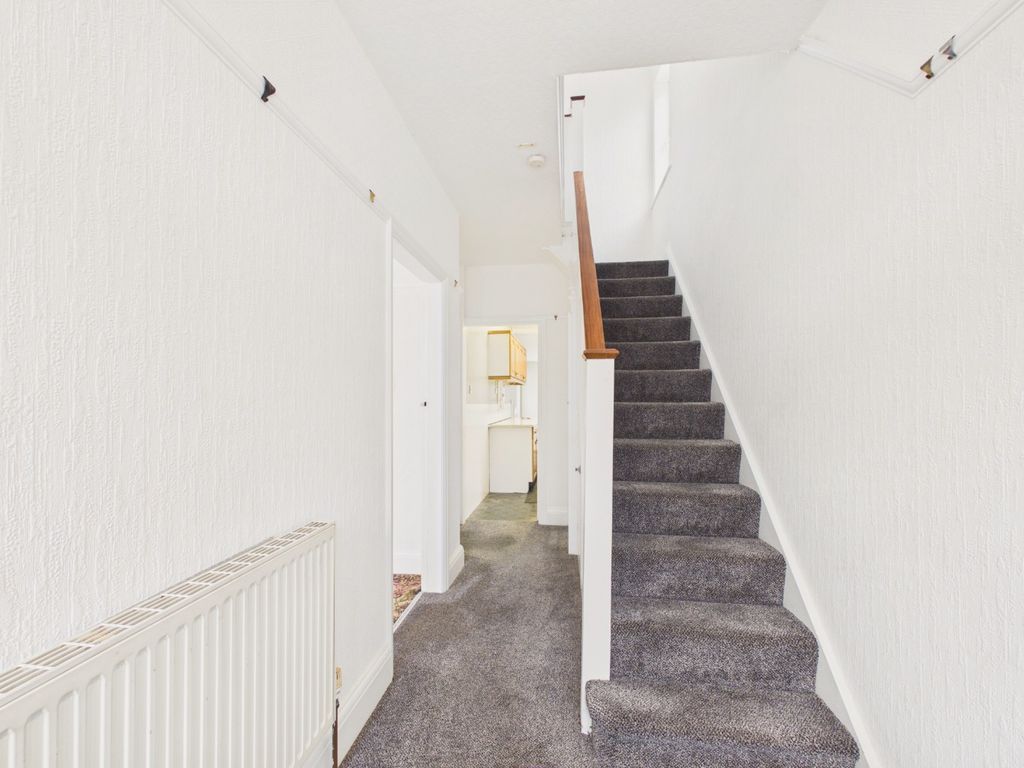 Property photo 2 of 11 5113774