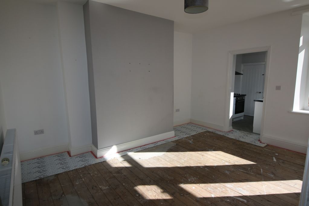 Property photo 3 of 7 Picture No. 06