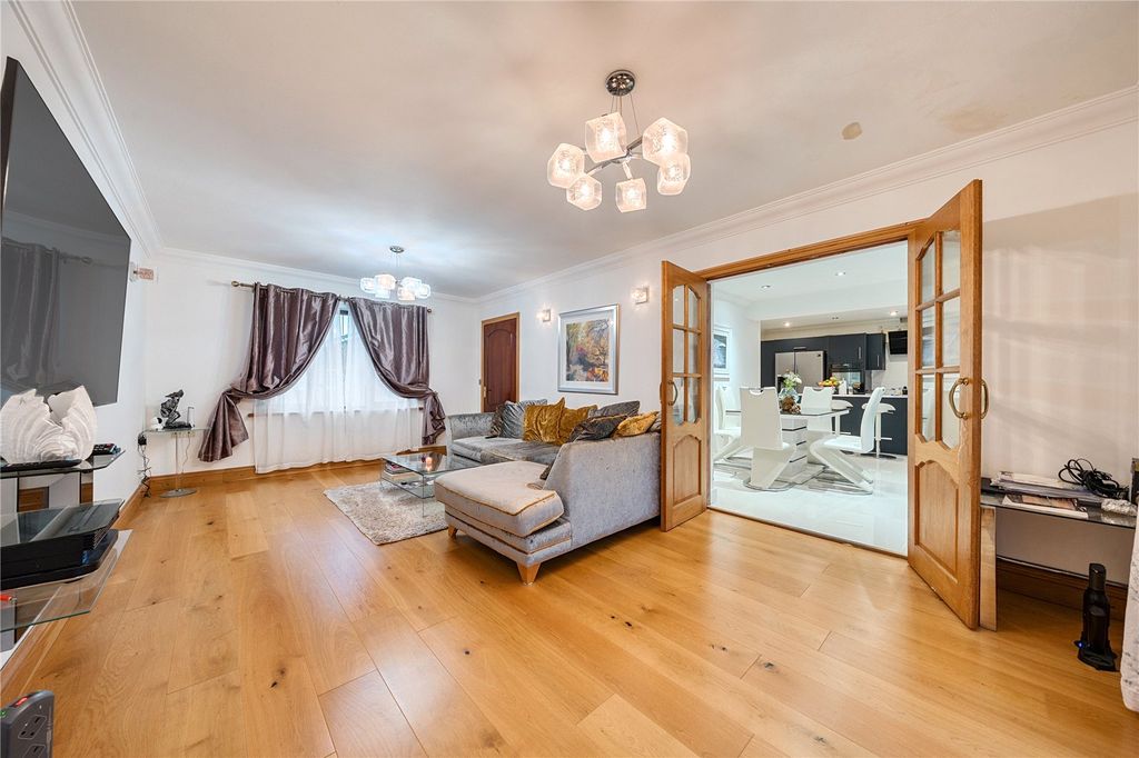 Property photo 2 of 18 Picture No. 04