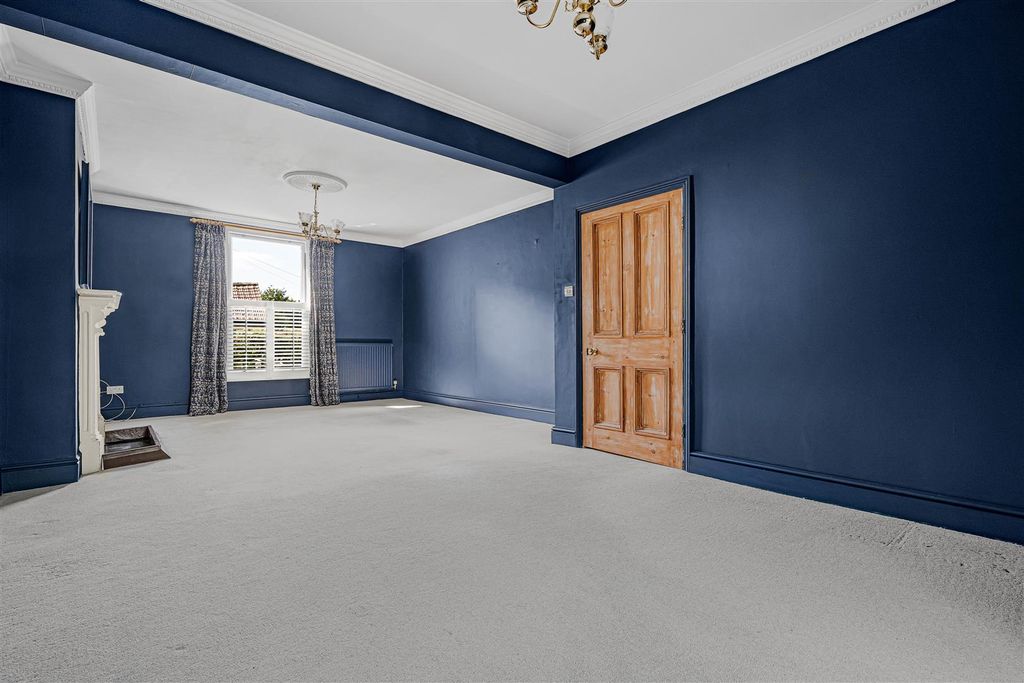 Property photo 3 of 19 26_87643.Jpg