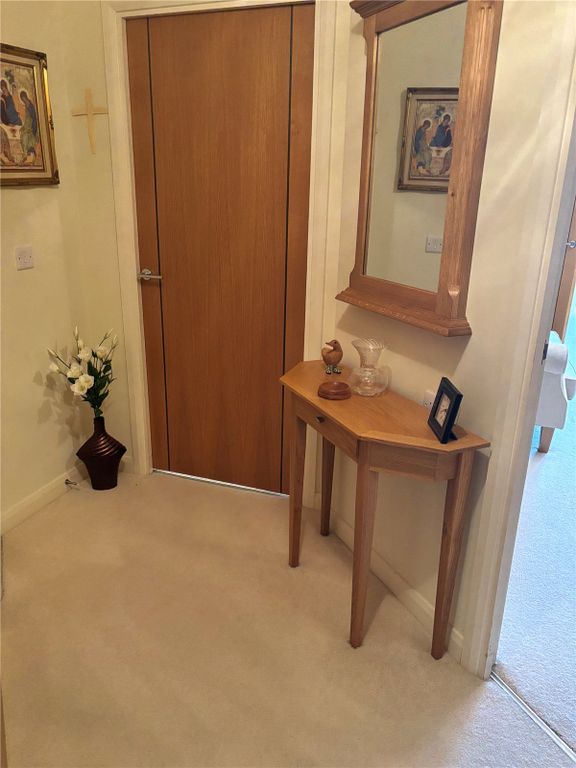 Property photo 2 of 12 Hall