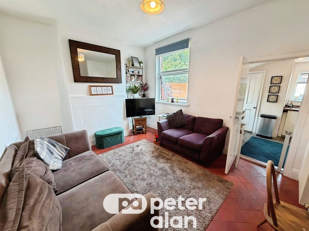 Property photo 2 of 12