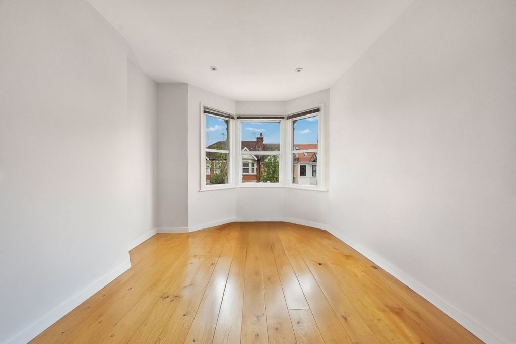 Property photo 1 of 17 Picture No. 58