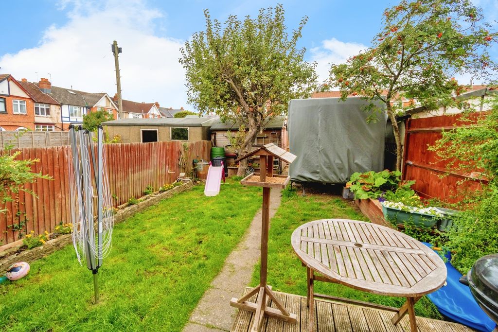 Property photo 2 of 16 Photo