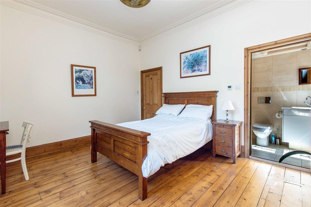Additional image 15 of 6 bed detached house for saleTattershall Drive, The Park NG7