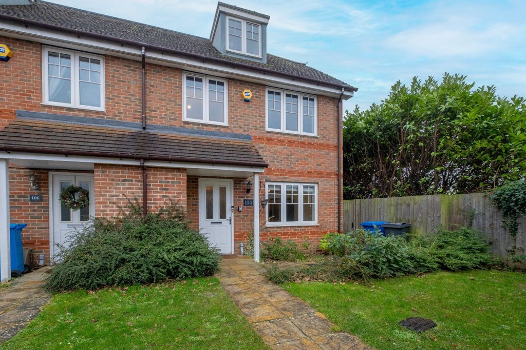 Property photo 1 of 45