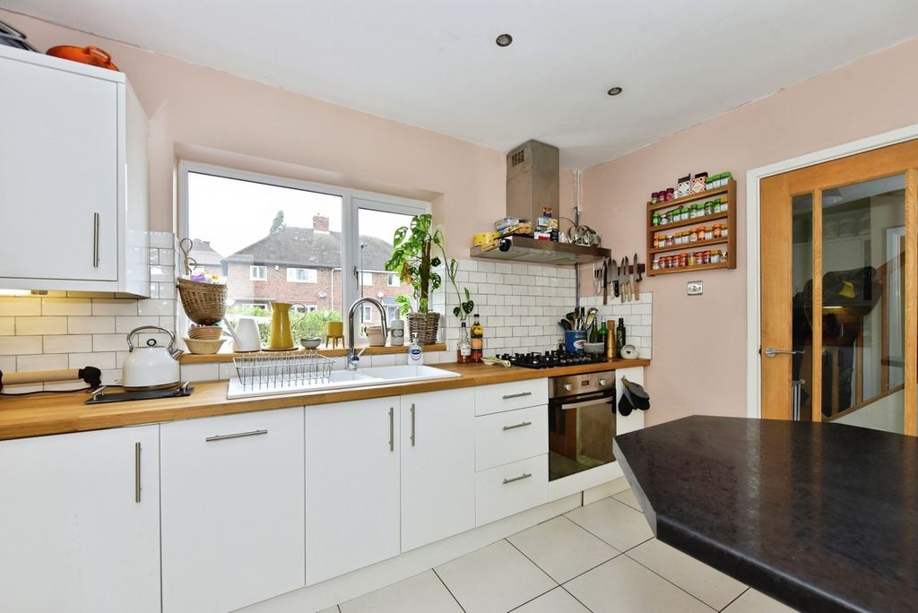 Property photo 2 of 17 Pbox-Img.Jpg