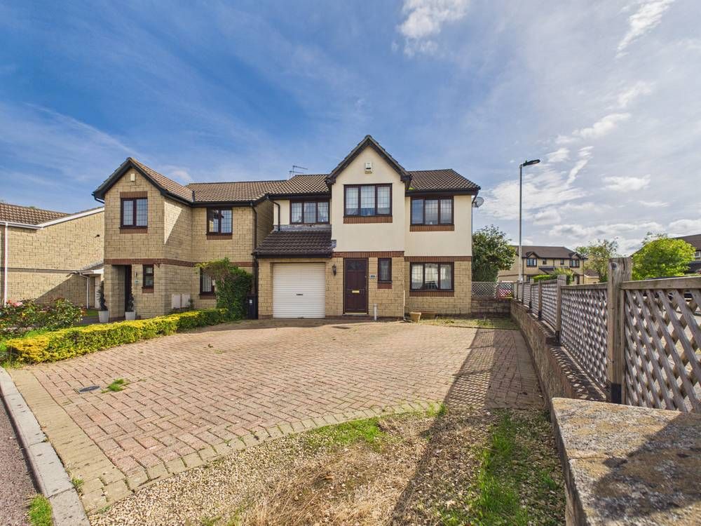 Property photo 1 of 20 Giraffe360-Still022