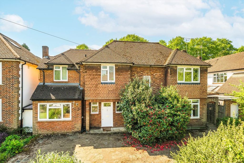 Property photo 1 of 11