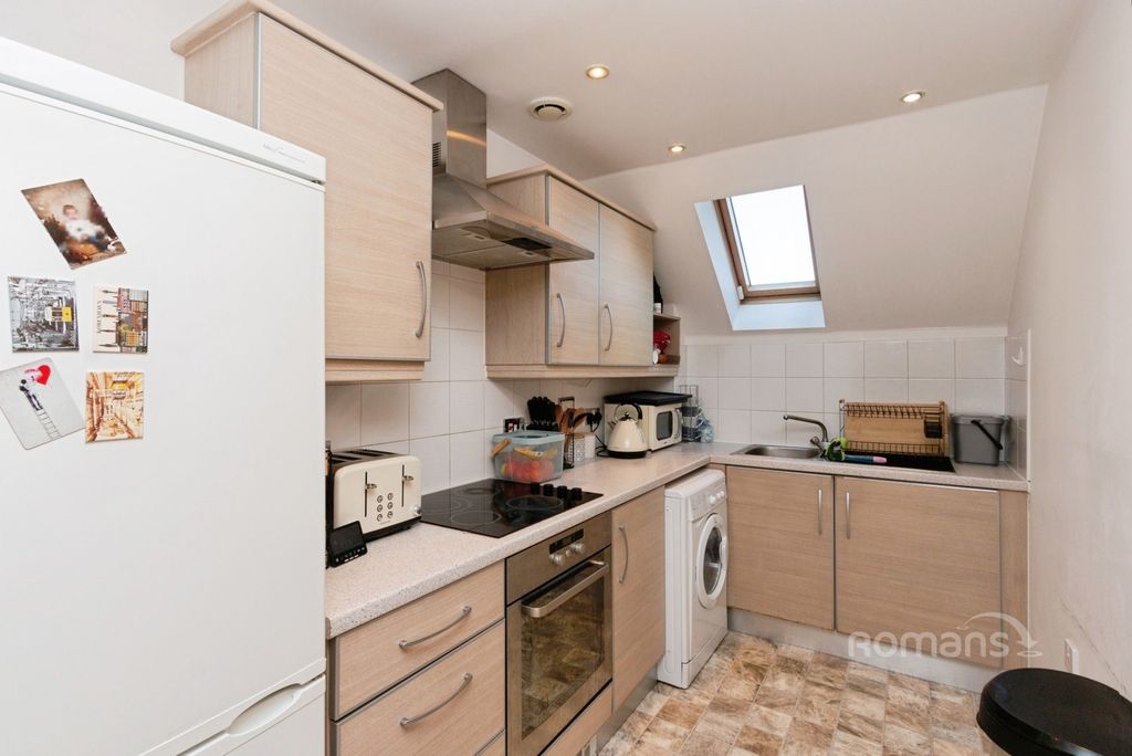 Property photo 2 of 11 Pbox-Img.Jpg