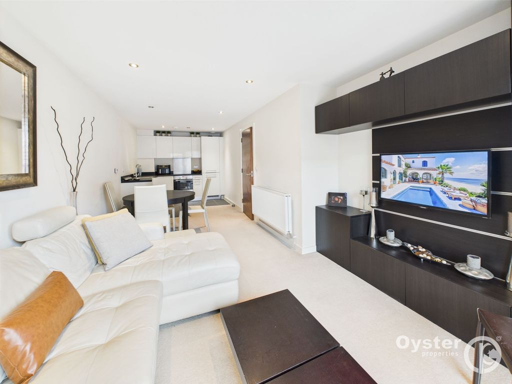 Property photo 2 of 12 Reception