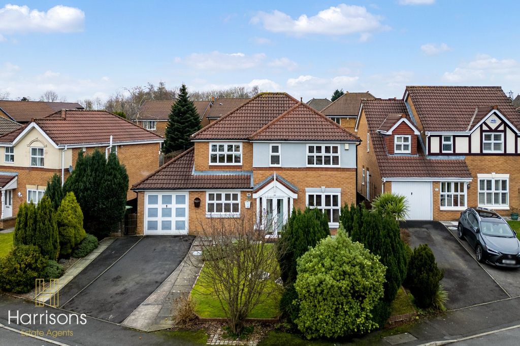 Property photo 3 of 43 4811675