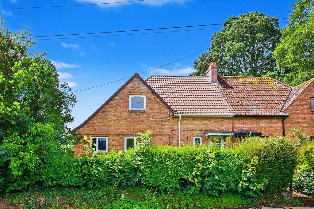 Property photo 1 of 17 Picture No. 01