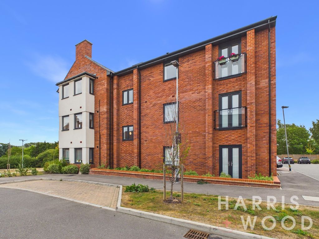 Property photo 1 of 17 5447272