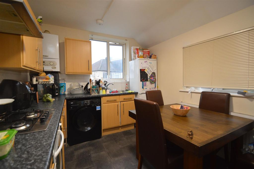 Property photo 3 of 7 K.Jpg
